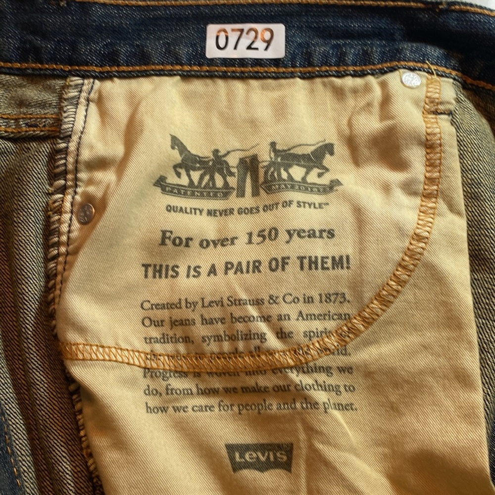 Levi Strauss Men’s 559 Jeans. NWOT. 40x32. - Picture 12 of 12